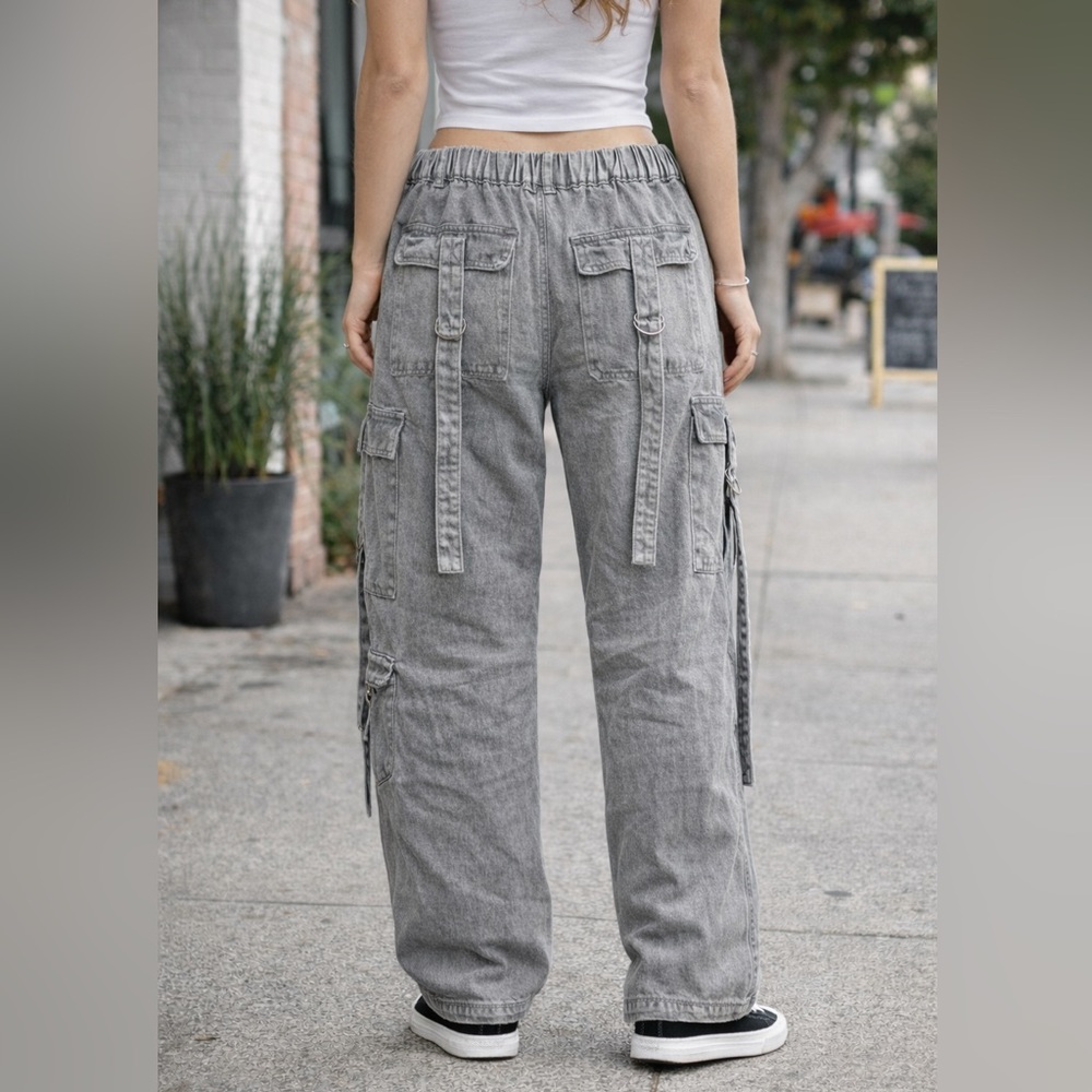 J for Justify | Gray Washed Cargo Pants – Women’s Junior Size 11 - Picture 2 of 5